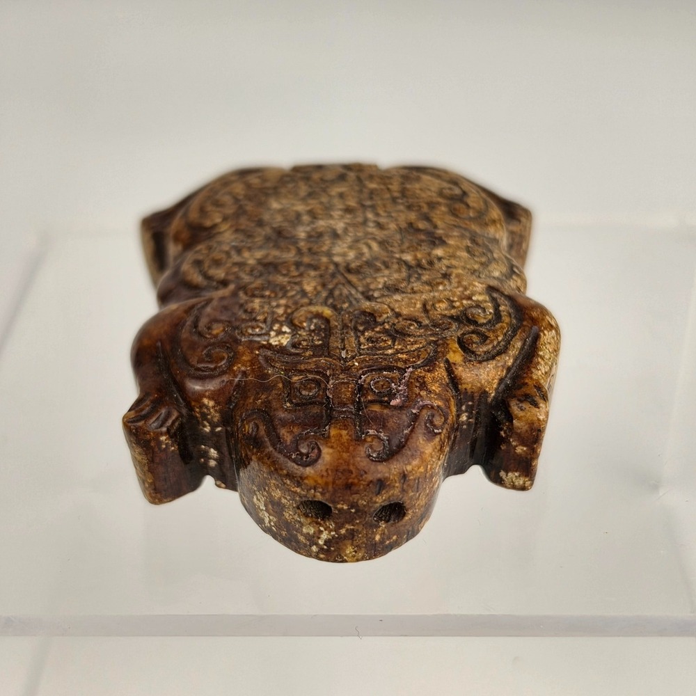 Vintage Chinese Carved Serpentine Frog Figure Archaistic Scroll‎ Decoration